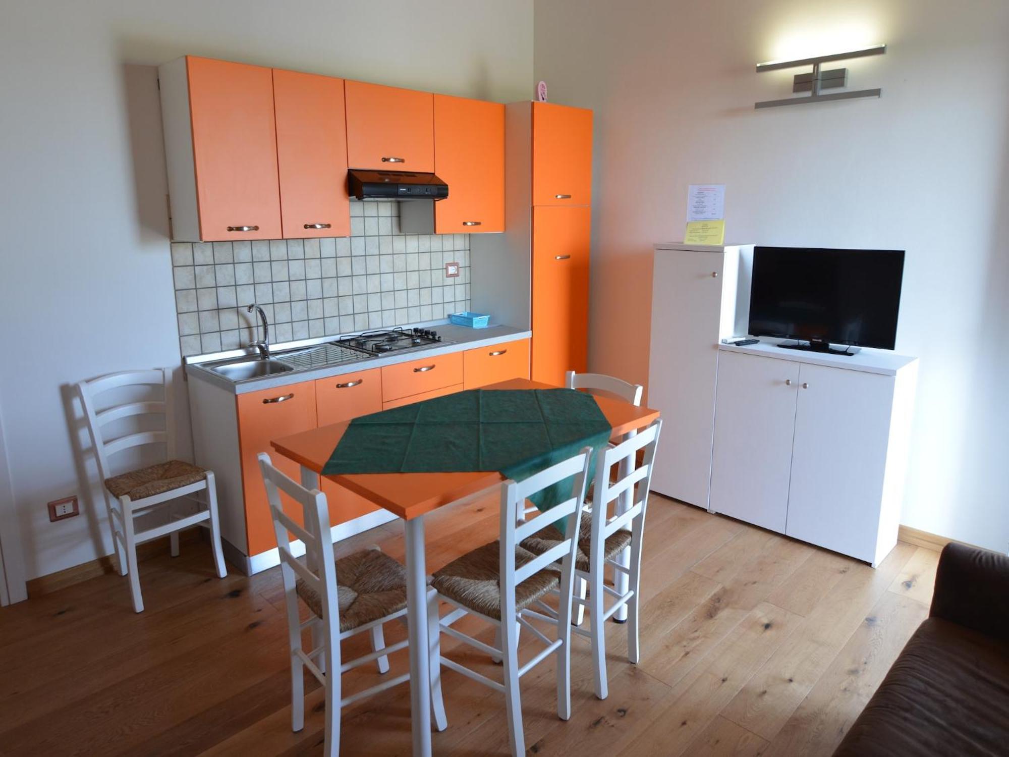Characteristic Apartment In Codigoro With Pool Bagian luar foto